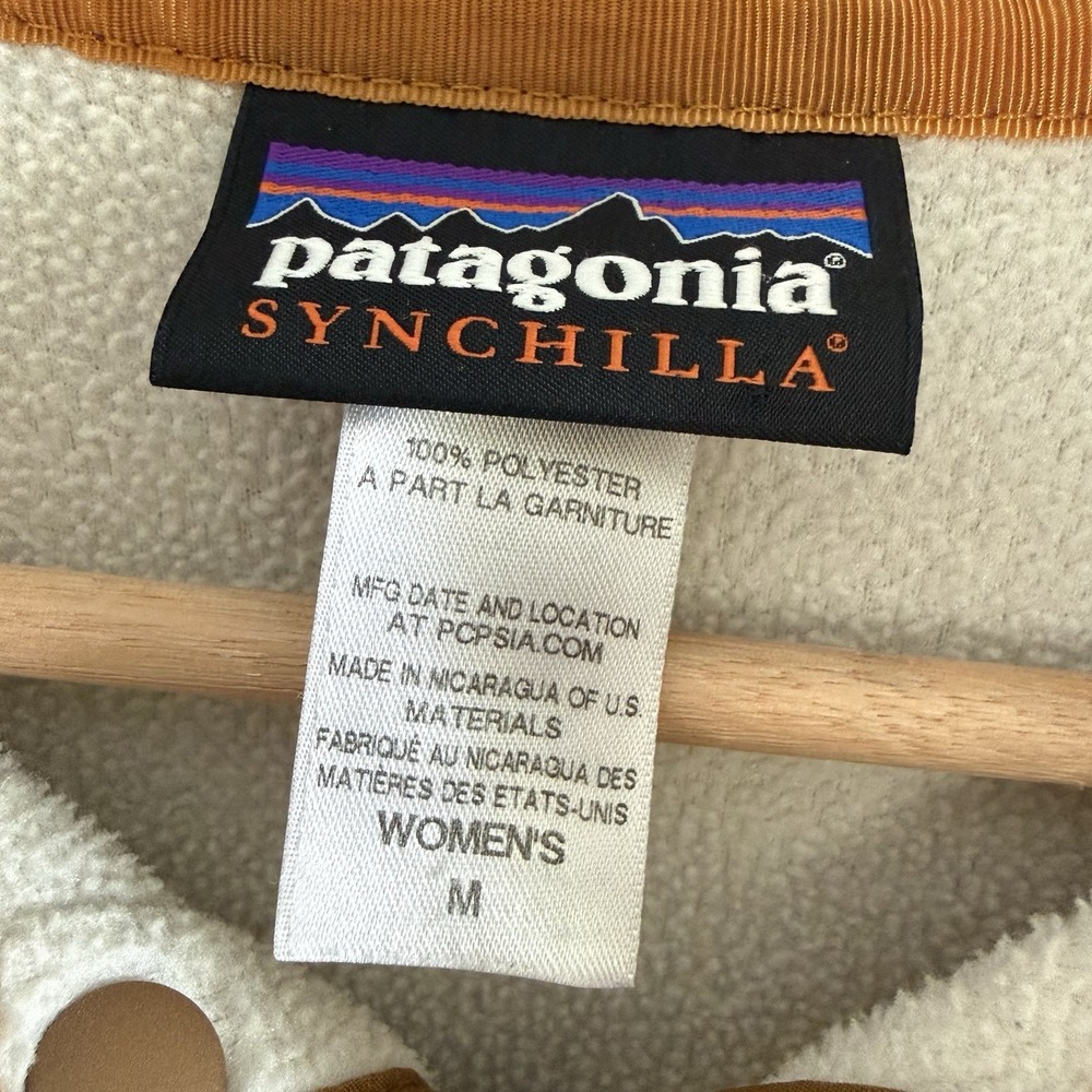 Patagonia Sweater Womens Medium White Tan Synchilla Snap-T Fleece Pullover - Picture 4 of 9
